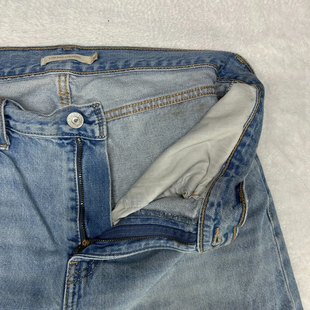 Levi's Low Pro Straight Jeans Women 30 Blue Denim Cotton Pockets Zip Fly - 33X29